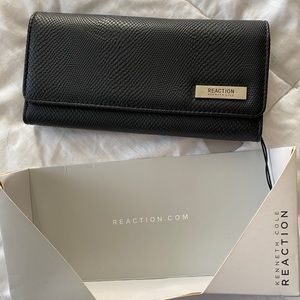 Black Wallet